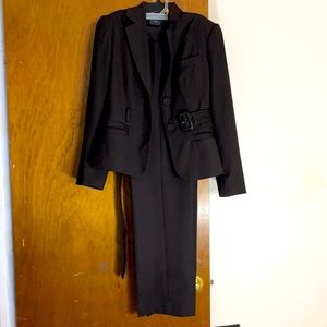 2 piece women’s suit